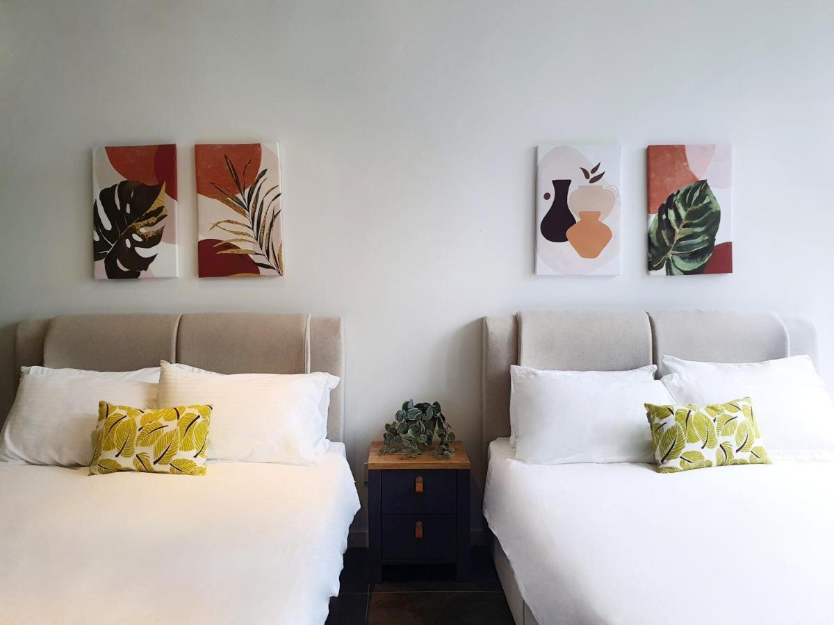 Scarletz Suites @ Klcc, By Twofive Kuala Lumpur Extérieur photo